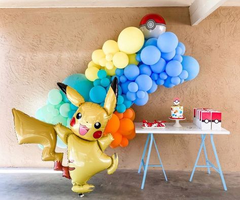 Pokemon Birthday Party Ideas, Birthday Foil Balloons, Pokemon Balloons, Pokemon Party Decorations, Pokemon Themed Party, Pokemon Birthday Cake, Outdoors Birthday Party, Pokemon Birthday Party, Outdoor Birthday