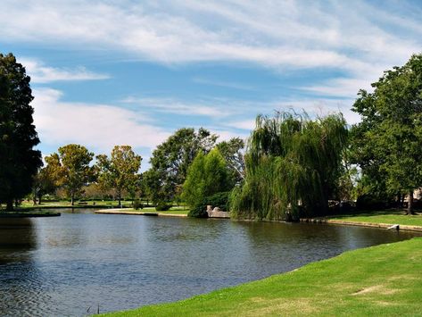 The Best Things To Do in Metairie, Louisiana Bridge Over Water, Metairie Louisiana, Covington Louisiana, Lake Pontchartrain, River Boat, Mississippi River, Real Estate Sales, Green Space, Property Management