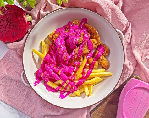 Pink Food Ideas Meals, Pink Recipes Dinners, Barbie Recipes, Pink Sauce Recipe, Pink Salsa, Pink Appetizers, Pink Restaurant, Colorful Recipes, Tailgate Ideas