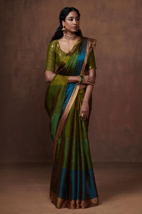 Green colorblocked chanderi tissue saree with a gold zari border. - Aza Fashions Chanderi Tissue Saree, Green Tissue Saree, Floral Print Sarees, Saree Tassels, Chanderi Saree, Tissue Saree, Kalamkari Saree, Silk Organza, Fashion Event