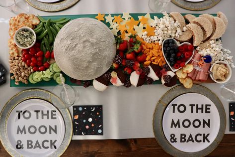 To the moon and back lunch | Momfessionals | Bloglovin’ Solar Eclipse Cheese Board, Eclipse Themed Charcuterie, Moon Theme Food, Moon Charcuterie Board, Moon And Star Charcuterie Board, Space Theme Dinner Food, Moon And Stars Charcuterie, Half Moon Cookies, Pita Crackers