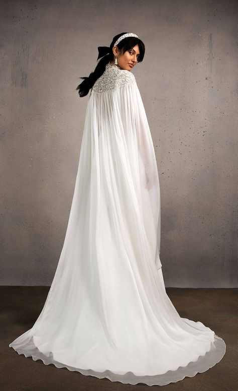 7 Wedding Dress Trends for 2023 | Who What Wear Wedding Dress Types, Contemporary Bridal, Organza Top, Organza Sleeves, Bridal Cape, Ball Gown Skirt, Ellie Goulding, Dusk To Dawn, Temperley London