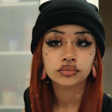 des(mond) on Instagram: “i think its time to change the stickers on my phone” Piercing Between Eyes, Goth Facial Piercings, Lots Of Facial Piercings, Double Anti Eyebrow Piercing, Multiple Eyebrow Piercing, New Piercing Ideas Face, 2 Eyebrow Piercings, Full Face Of Piercings, Crowded Face Piercings