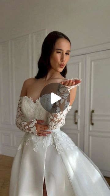 Detachable Sleeves Wedding Dress, Convertible Wedding Dresses, Detachable Wedding Dress, Detachable Train Wedding Dress, Olivia Bottega, Noodle Strap, Detachable Train, Aline Wedding Dress, Detachable Sleeves