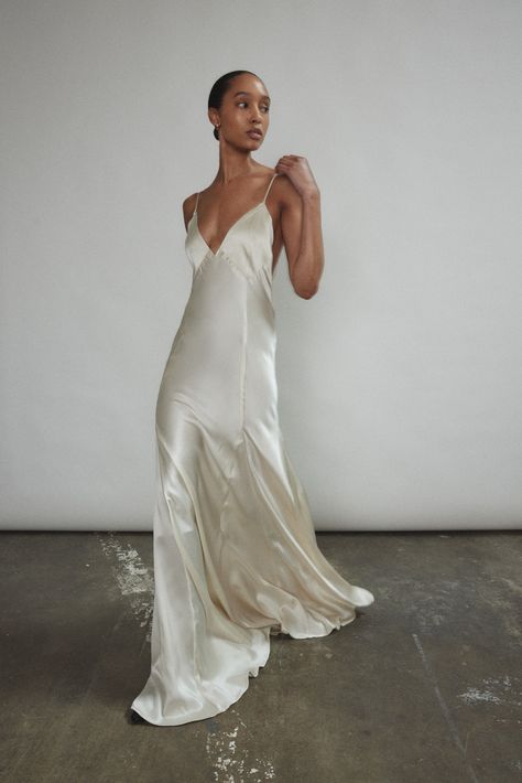 Wedding Dresses Slip Dress, Prom Minimalist Dress, Wedding Slip Dress Brides, White Slip Wedding Dress, Cream Satin Wedding Dress, White Going Out Dress, Slip Dress Wedding Gowns, Jacquemus Wedding Dress, Kamperett Wedding