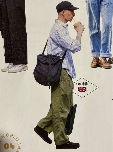 Japan Men Outfit, City Boy Outfits, Bag Outfit Men, Americana Fashion Men, Fudge Magazine, Throwing Fits, Walking People, City Boy, Mens Fashion Inspiration