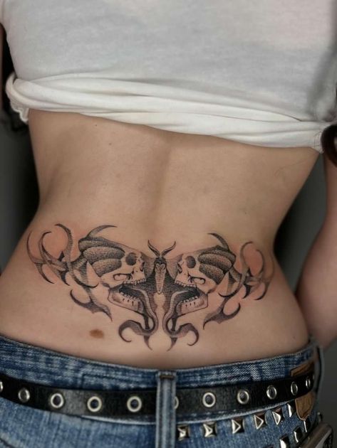 Moth Tattoo Lower Back, Backstamp Tattoo, Bat Tattoo Lower Back, Tramp Stamp Tattoos Plus Size, Moth Lower Back Tattoo, Cool Lower Back Tattoos, Bat Lower Back Tattoo, Big Lower Back Tattoos For Women, American Traditional Lower Back Tattoo