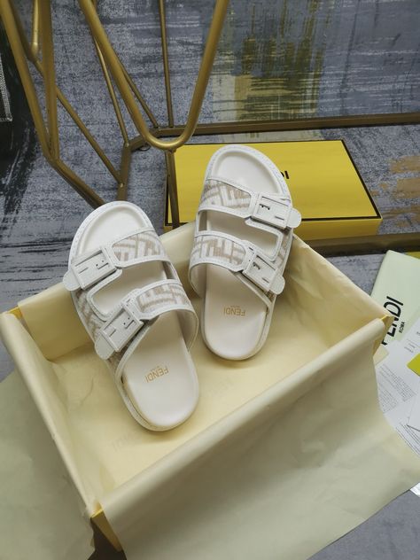 Fendi slides Fendi Slippers, Fendi Slides, Fendi Sandals, Woman Sandals, White Slides, Replica Shoes, Slides Women, Fendi Shoes, Woman Shoes