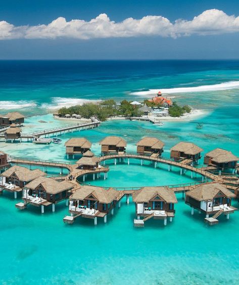 Jamaica Resorts, Caribbean Resort, Overwater Bungalows, Tropical Resort, Porto Rico, Caribbean Vacations, Romantic Getaway, Montego Bay, Inclusive Resorts