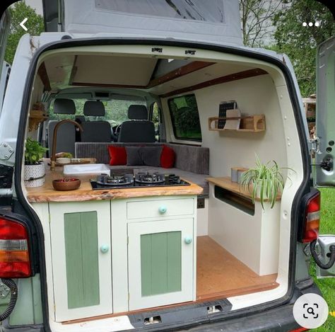 Small Van Makeover, Small Van Build Ideas, Small Campervan Conversions, Small Van Conversion, Van Closet, Mini Camper Van, Berlingo Camper, Campervan Accessories, Camper Van Kitchen