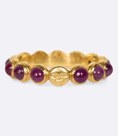 An eternity band of ruby cabochons with one hidden moonface. Made of 18k yellow goldRubies (2.38 tcw) Dimensions Size - 6.25Width - 4mm Made by Made in Philadelphia by Anthony Lent Anthony Lent Rings, Anthony Lent, Hexagon Diamond Ring, Infinity Diamond Ring, Gold Jewellry, Cognac Diamonds, Oval Diamond Ring, Round Diamond Setting, Diamond Tiara