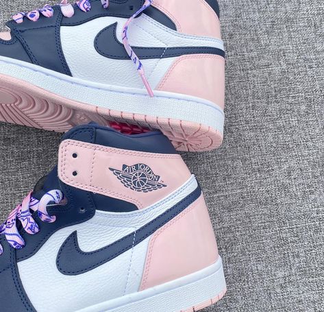 air jordan 1 high “Atmosphere Pink” Size 42 Dm 4price: WhatsApp +254113717225 We Deliver Worldwide✅ “MIKAZO🏦Falife” Jordan 1 High Atmosphere, Air Jordan 1 High, Jordan 1 High, Air Jordan 1, Jordan 1, Air Jordan, Air Jordans, Jordan, Pink