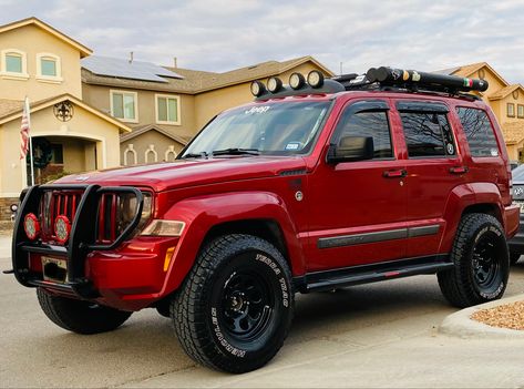 Jeep Liberty Lifted, 2012 Jeep Liberty, Jeep Liberty Sport, Auto Jeep, Car Things, Offroad Jeep, Jeep Stuff, Jeep Liberty, Jeep Cars