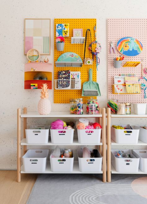 Creative Playroom, Therapy Space, Playroom Organization Ideas, Shared Girls Bedroom, Kids Craft Room, Playroom Storage, Playroom Organization, Kids Room Organization, Creative Workspace