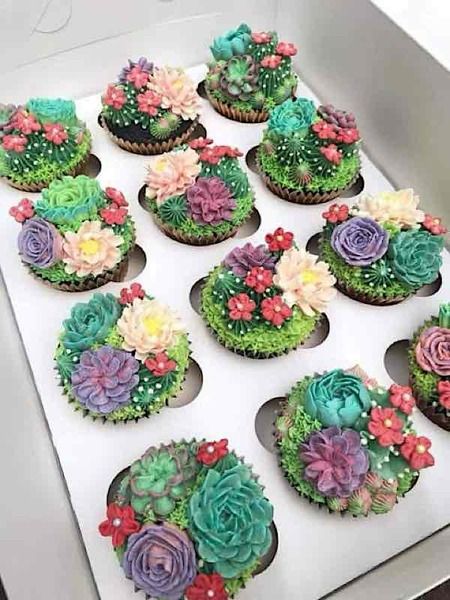 Sunday Sweets: Easily Distracted Garden Cupcakes, Cactus Cupcakes, Succulent Cupcakes, Succulent Cake, Cupcake Pictures, Chocolate Nutella, Köstliche Desserts, Cupcake Cake, Fun Cupcakes