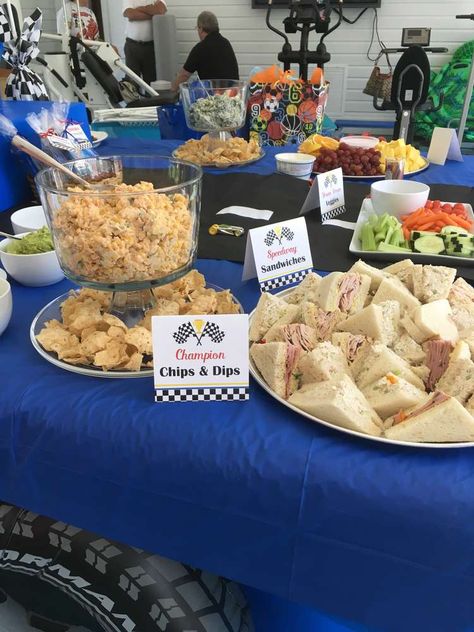 Car Themed Birthday Party Foods, Race Track Theme Party Food, Car Theme Birthday Food Ideas, Blaze Birthday Party Food Ideas, Car Birthday Party Snacks, Cars Movie Birthday Party Food, Race Car Birthday Party Ideas Food Checkered Flag, Fast Food Themed Birthday Party, Race Theme Food Ideas