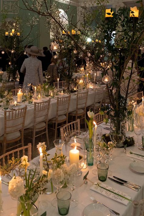 Cosy candlelit sit-down dinner at this charming English country wedding. The elegant green and white colour scheme created a sophisticated atmosphere. Each place setting featured a single flower stem, green glasses, white napkins, and beautifully crafted calligraphy menus by Lucca Studio.  Decor: Onkoi Planner: Brookman Greene Calligraphy: Lucca Studio Florist: Miranda Fairhurst Sage Green Wedding Reception, Green Wedding Reception, English Country Wedding, Glasses White, Green Glasses, Sage Green Wedding, White Napkins, Luxury Wedding Planner, Studio Decor