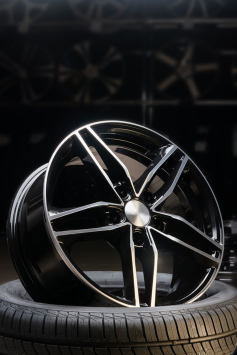 Car Wheel Design, Tire Storage, Car Rims, Car Sport, Winter Car, Car Tattoos, Car Plates, Rims For Cars, Car Advertising