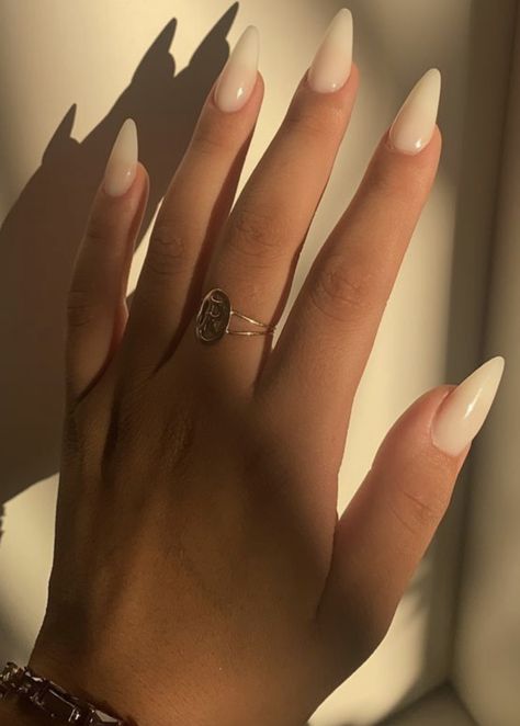 Milky Nails, Snap Friends, Work Nails, Classy Acrylic Nails, Chinese Symbols, Acrylic Nails Coffin Short, Neutral Nails, Elegant Nails, Classy Nails