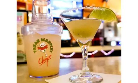 If you are a fan of Mexican Martini drink then this Chuy's Mexican Martini Recipe is for you. In this article, I have shared the Popular Chuy's Mexican Martini Recipe with some valuable information. Mexican Martini Recipe, Martini Recipes Easy, Martinis Drinks, Martini Recipe, Martini Recipes, Cocktail Recipes Easy, New Mexican, Lime Wedge, Fresh Lime Juice