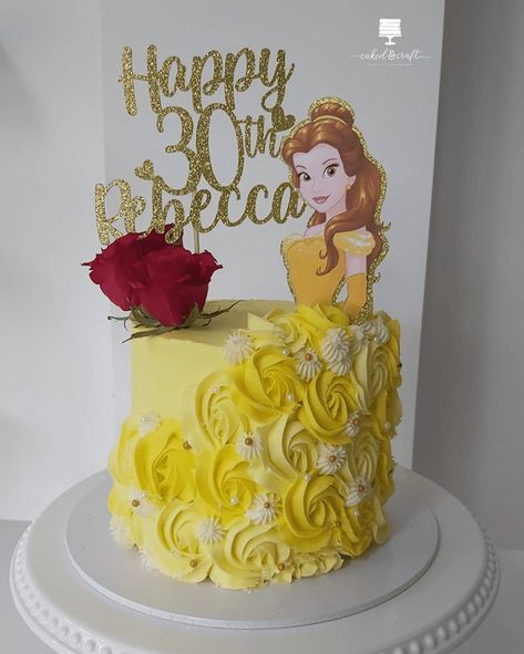 Disneys Belle Cake Design Images (Disneys Belle Birthday Cake Ideas) Belle Cakes Birthday, Belle Cake Ideas, Belle Birthday Party Cake, Princess Cakes Ideas Girl Birthday, Disney Princess Belle Cake, Cinderella Cake Ideas, Girl Cake Design, Princess Cake Design, Disney Cake Ideas