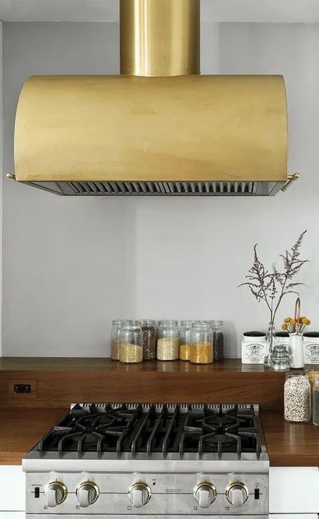 40 Kitchen Vent Range Hood Designs And Ideas Kitchen Island Hood Ideas, Kitchen Island Vent, Island Vent Hood, Modern Kitchen Hood, Kitchen Island Range Hood, Modern Range Hood, Kitchen Hood Ideas, Custom Vent Hoods, Kitchen Hood Design