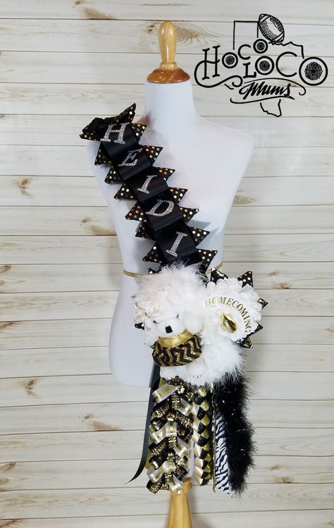 facebook.com/hocolocomums 817-907-5542 #homecomingmum #peeweemum #hocomum #sashmum #hocolocomums Hoco Mum Sash, Cross Body Homecoming Mums, Senior Sash Mum, Mum Sash Homecoming, Cute Homecoming Mums, Sash Homecoming Mums Diy, Homecoming Mum Sash, Sash Homecoming Mums, Homecoming Sash Mums