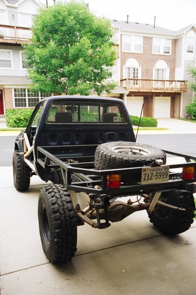 Toyota Trucks 4x4 Off Road, Toyota Mini Truck, Flatbed Truck Ideas, Toyota Flatbed, Custom Ute Trays, Toyota Trucks 4x4, Flatbed Truck Beds, Truck Roof Rack, Mini Trucks 4x4