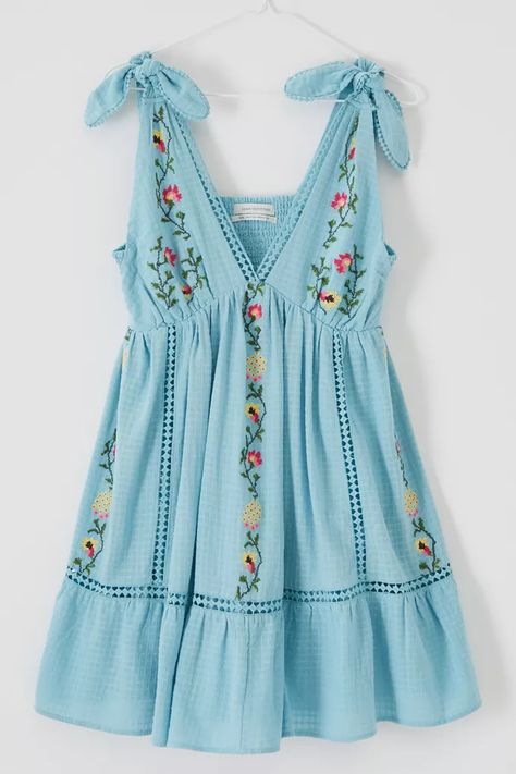 UO Forever Embroidered Mini Dress | Urban Outfitters Outfits Sommer, Embroidered Mini Dress, Urban Dresses, Embroidery Dress, Looks Style, Spring Summer Outfits, Outfit Inspirationen, Pretty Dresses, Pretty Outfits