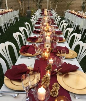 Wedding Colors » 22 Romantic Burgundy and Rose Gold Fall Wedding Ideas »   ❤️ See more:  http://www.weddinginclude.com/2017/07/romantic-burgundy-and-rose-gold-fall-wedding-ideas/ Red And Gold Wedding Table Setting, Quince Champagne, Maroon And Gold Wedding, Burgundy Napkins, Burgundy Table Runner, Wedding Runners, Gold Fall Wedding, Gold And Burgundy Wedding, Gold Wedding Centerpieces