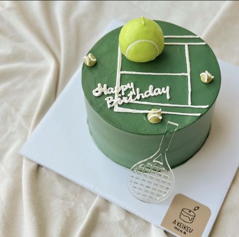 Tennis Birthday Cake For Men, Tennis Wedding Cake, Cake Tennis Birthday, Tennis Grooms Cake, Tennis Cakes Birthday, Sport Themed Cake, Padel Cake Ideas, Tennis Themed Party Decorations, Tennis Cake Design