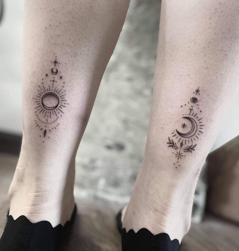 Bestie Moon Tattoos, Hand And Moon Tattoo, Word Tattoo Aesthetic, Matching Sun And Moon Tattoo Friends, Matching Celestial Tattoos, Best Friend Tattoos Sun And Moon, Tattoo Women Hand, Matching Leg Tattoos, Sun And Moon Tattoo Matching Best Friends