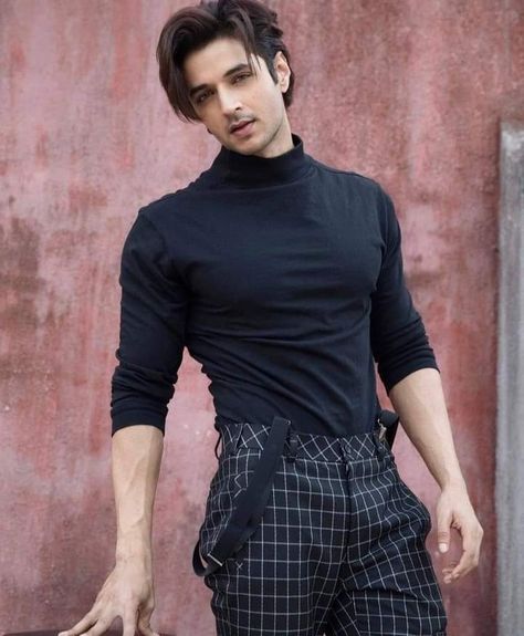 Siddharth Gupta, Mens Hairstyles With Beard, Beard Hairstyle, Long Hair Styles Men, Asian Men, Mens Hairstyles, Actors, Long Hair Styles, Hair Styles