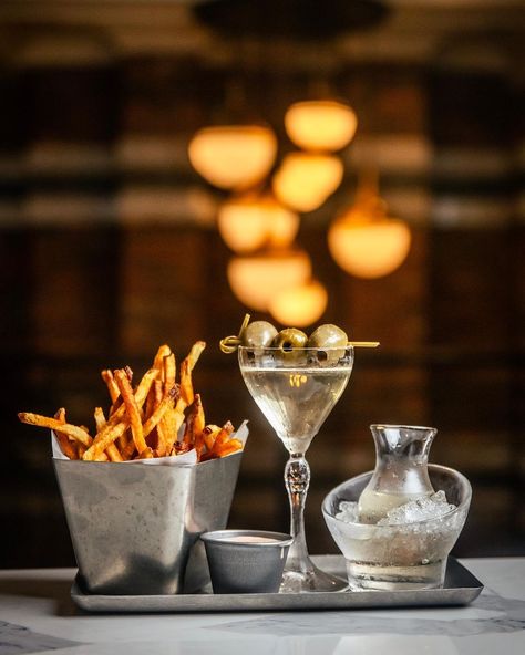 Village Hall | Not your average Happy Meal 🍸 Meet us at the bar & treat yourself to the ultimate Happy Meal: Dirtiest Martini & Duck Fat Fries… | Instagram Food And Drink Pairing, Bar Food Photography, Martini Bar Party, Restaurant Cocktails, Gastro Bar, Duck Fat Fries, Martini Party, Martini Bar, Dinner Club