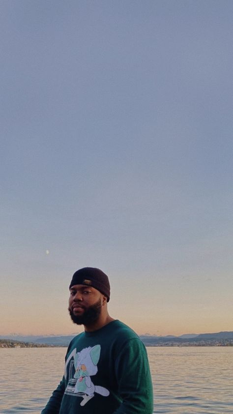 #khalid #wallpapers #aesthetic #diy #icon #save #memes #bts #singer Khalid Wallpaper, Khalid Aesthetic, Outer Banks Aesthetic, Scenery Aesthetic, Free Spirit Aesthetic, Summer Necessities, Summer Room, Nostalgia Art, Summer Bedroom