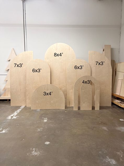 Home (Website) Rounded Wood Backdrop, Wooden Arch Backdrop Birthday, Wood Party Backdrop, Photo Arch Backdrops, Wood Backdrop Diy, Wood Arch Backdrop, Wood Backdrop Wedding, Snack Carts, Wood Backdrops