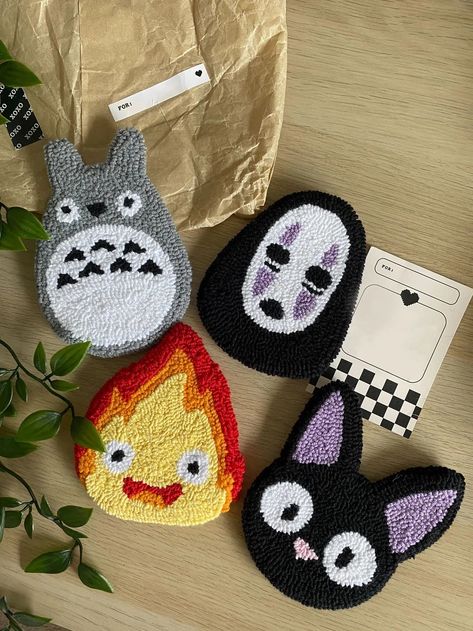 Ghibli Punch Needle, Punch Needle Totoro, Needle Punch Coasters, Punch Needle Disney, Punch Needle Ideas, Punch Needle Coasters, Punch Needle Coaster, Punch Needling, Punch Embroidery