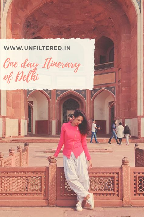 One day Itinerary of Delhi that is handpicked after traveling to Dilki Delhi at least 5 times and listed the 4 Must Visit Places in Delhi. Old Delhi, Visit Places, Iconic Landmarks, Travel Stories, Tour Packages, New Delhi, Planet Earth, Day Tours, Tour Guide