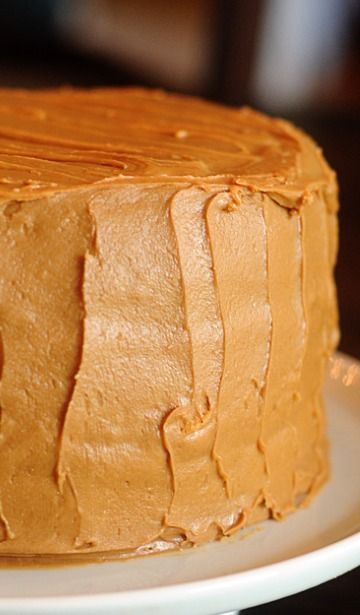 Southern Caramel Cake Recipe, Napoleon Torte, Carmel Cake, Southern Caramel Cake, Peanut Butter Frosting Recipe, Peanut Butter Cup Cheesecake, Caramel Cake Recipe, Southern Cake, Caramel Icing