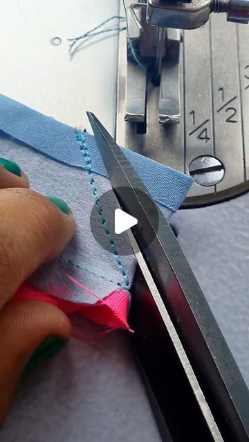 How To Sew Corners, Sewing Corners Tips, Sewing Tips And Tricks Videos, Sewing Skills Tutorials, Sew Corners, Sewing Times, Corner Sewing, Sewing Corners, Sewing Tips For Beginners