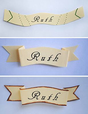 Folded banner - this would be fun for bulletin board titles, or name tags under students' work Hantverk Diy, Bullet Journal Ideas, Mini Wreaths, Paper Banners, Up Book, Wrapping Ideas, Paper Projects, Mini Album, Diy Cards