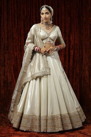 Buy Grey Lehenga Cotton Shimmer Chanderi Embroidery Zari Leaf Bridal Set For Women by SHIKHAR SHARMA Online at Aza Fashions. Reka Bentuk Blaus, Silver Lehenga, Embellished Lehenga, Chanderi Lehenga, Dori Work, Bridal Lehenga Designs, Chanderi Dupatta, Latest Bridal Lehenga, Trendy Outfits Indian