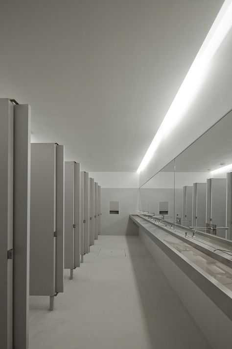 Image 12 of 28 from gallery of Lamego Multi Purpose Pavillion / Barbosa &amp; Guimarães. Photograph by Jose Campos Public Restroom Design, Commercial Bathroom Designs, School Restroom, School Building Design, Wc Design, School Bathroom, Public Toilet, Restroom Design, School Hallways