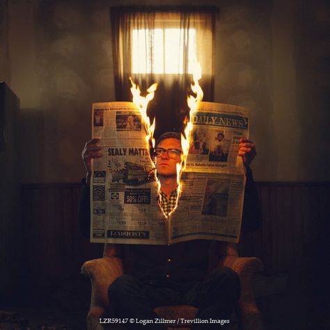 Logan Zillmer MAN READING BURNING NEWSPAPER Men Logan Zillmer, Meaningful Things, Surreal Photography, Desen Realist, Portrait Photography Men, Fire Photography, Editorial Shoot, Creative Photography Techniques, Creative Portrait Photography