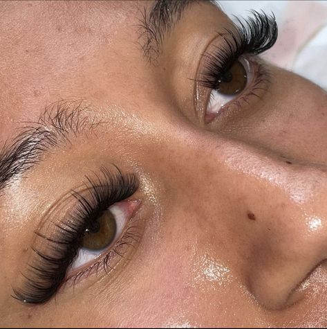 #lashartist #eyelashextensions #lashextension #lashes #hybridlashes #hybrid #volumelashes #volume #londonlashes #southlondon #london #beauty #eyes #wispylashes #explorepage #explore #minklashes #brows #instalashes #eyelashartist #lfl #artist #lashhausehuns #eyelashtechnician #lashesonfleek Wispy Lashes With Spikes, Lashes With Spikes, Wispy Hybrid Lash Extensions, Lashes Hybrid, Hybrid Lashes, London Beauty, Homecoming Themes, Eyelash Technician, Pretty Lashes