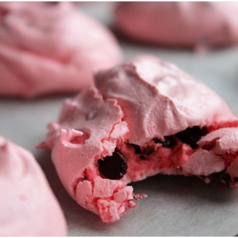 Raspberry Chocolate Chip Meringue Cookies Recipe | Midwest Mermaid Meringue Cookies Recipe, Chocolate Chip Meringue Cookies, Raspberry Meringue, Cookies With Chocolate Chips, Meringue Cookie Recipe, Raspberry Chocolate Chip, Meringue Desserts, Cookies With Chocolate, Meringue Recipe