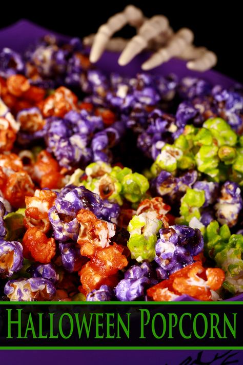 Easy Glazed Halloween Popcorn Recipe [Jello Popcorn] Colored Popcorn Recipe, Spooky Popcorn, Purple And Green Halloween, Jello Popcorn, Purple Popcorn, Popcorn Halloween, Color Popcorn, Gluten Free Halloween Food, How To Make Purple