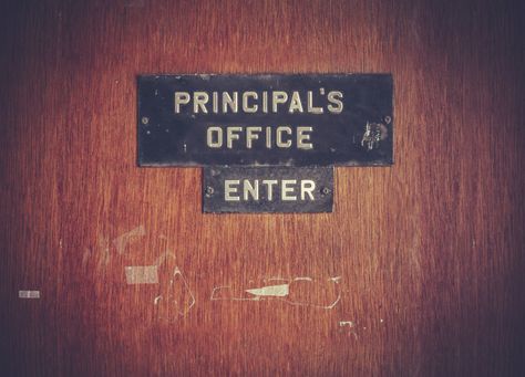 Principal tells 13-year-old girl she has to change her natural hair Elementary Principal, Crazy Adventures, Success Academy, Principals Office, Character Flaws, Assistant Principal, Homeschool Tips, School Leadership, School Info