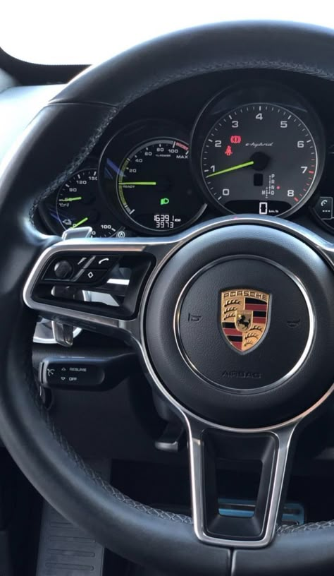 Porsche Cayenne Gts, Porsche Car, R35 Gtr, Kid Friendly Travel Destinations, My Future Life, Kid Friendly Trips, Driving Photography, Classy Cars, Super Luxury Cars