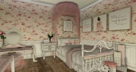 Bloxburg Bedroom Ideas Old Money, Bloxburg Fairycore Bedroom, Cute Vintage Bloxburg Houses, Bloxburg Wall Decals Coquette Pink, Bloxburg Fancy Bedroom Ideas, Coqquete Bloxburg House, Bloxburg Inspo Bedroom, Bloxburg Bedroom Ideas Coquette, Bloxburg Castle Room Ideas